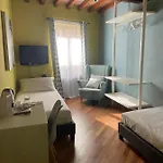 Le Di Bsuites Parma