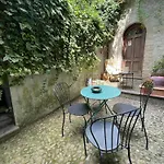 Le Di Bsuites 3*
